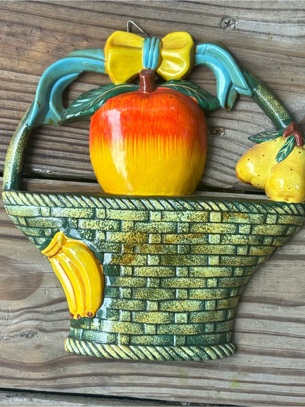VTG ‘70s Fruit Basket Wall Decor